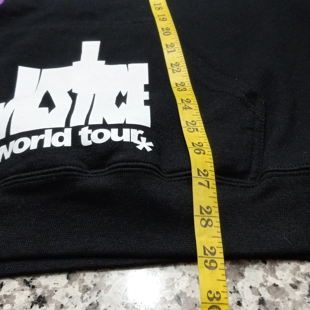 Justin Bieber Justice World Tour Hoodie - Picture 8 of 9